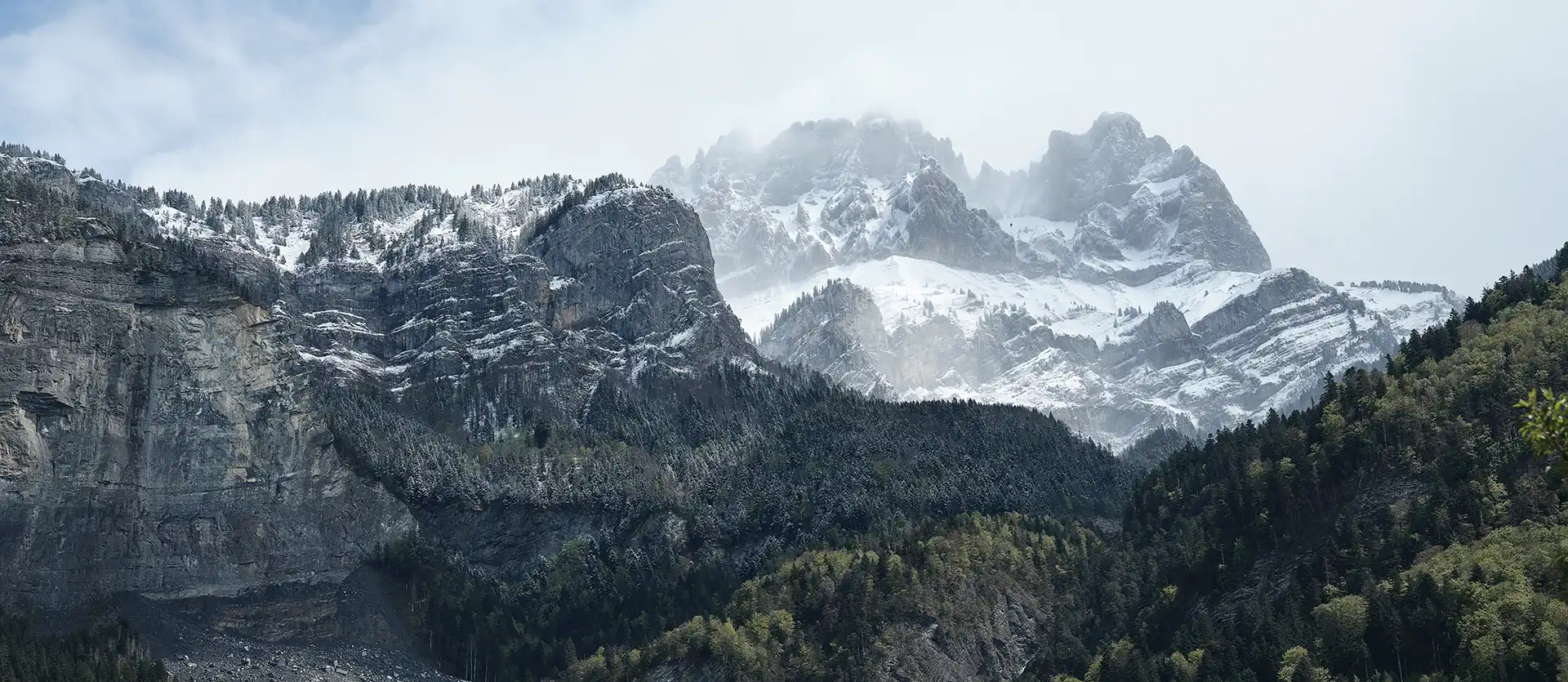 schlossberg-mood-alpineliving-berge-1920x835 schlossberg-mood-alpineliving-berge-1920x835