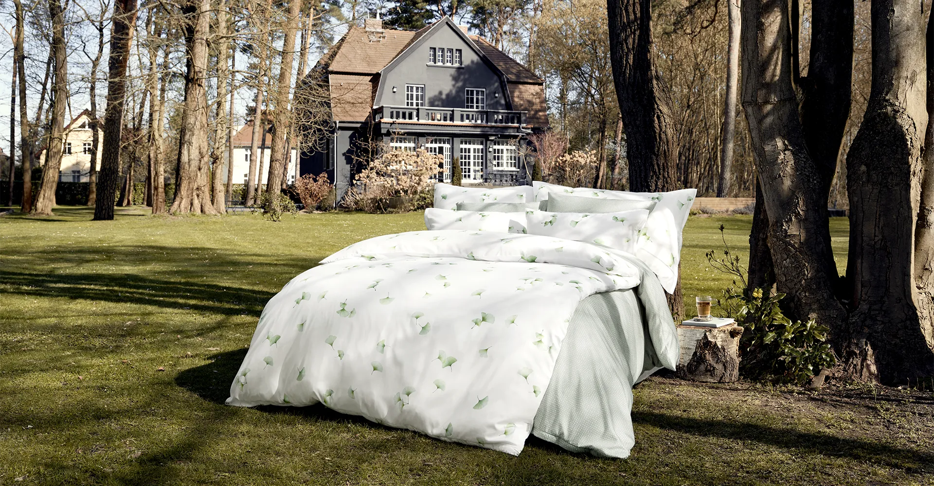 schlossberg-bettwaesche-aiko-hero-1920x1000