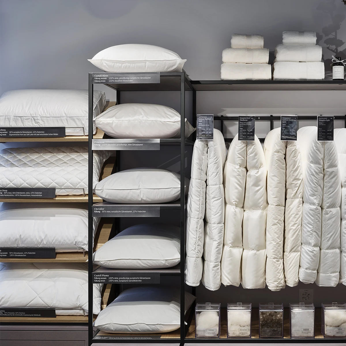 Schlossberg_Boutique_Luzern_Duvets_1200x1200 Schlossberg_Boutique_Luzern_Duvets_1200x1200