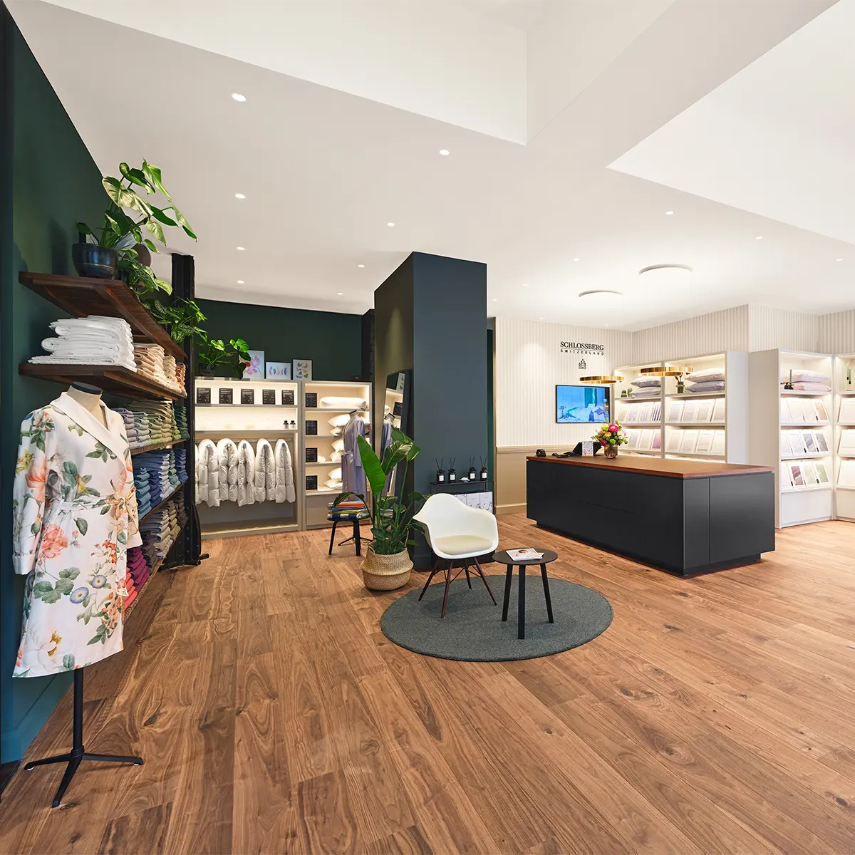 Schlossberg_Boutique_Bern_Innen_0102_1200x1200 Schlossberg_Boutique_Bern_Innen_0102_1200x1200