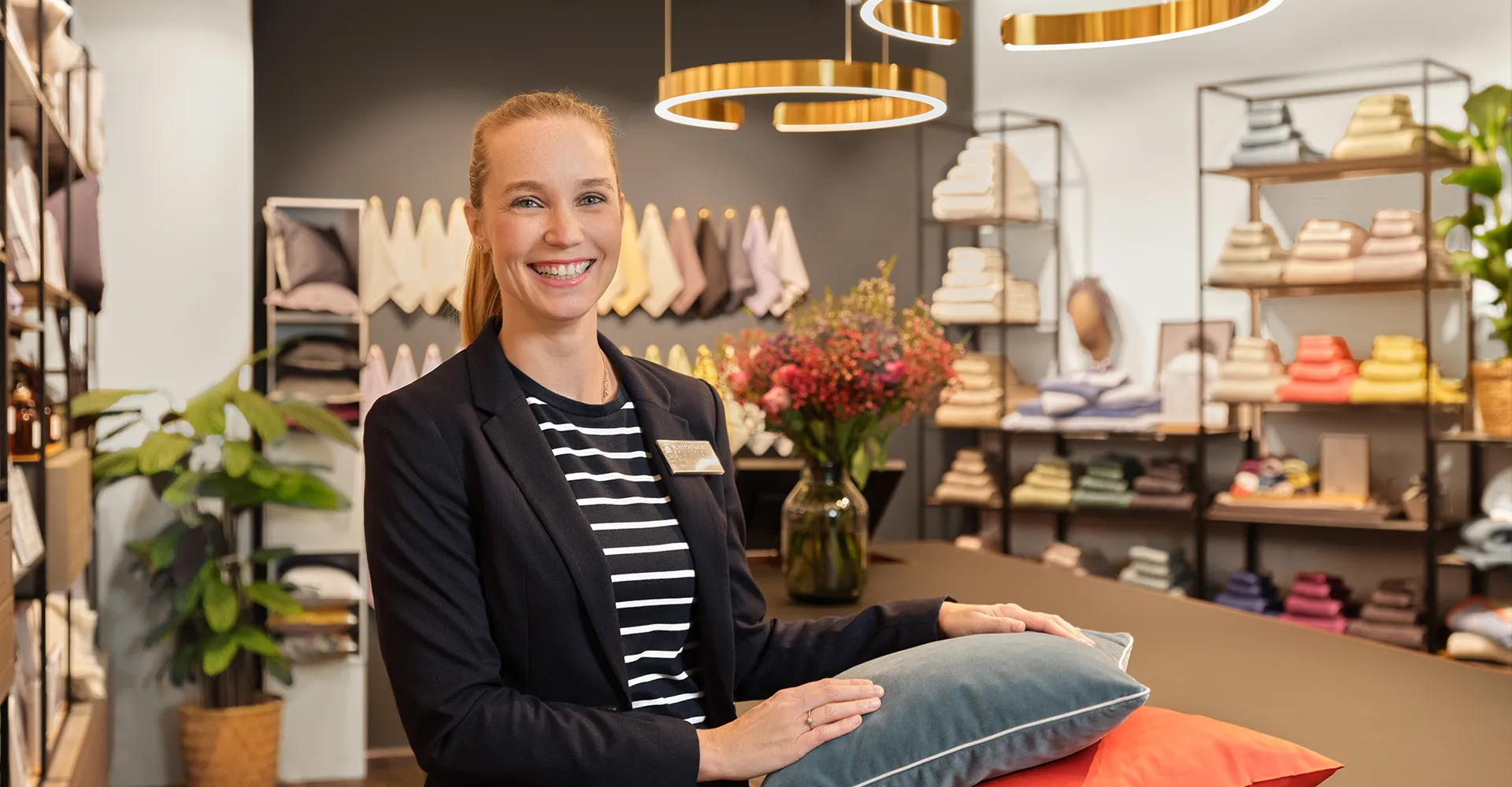 Schlossberg-Boutique-St.Gallen-Portrait 1-1920x1000