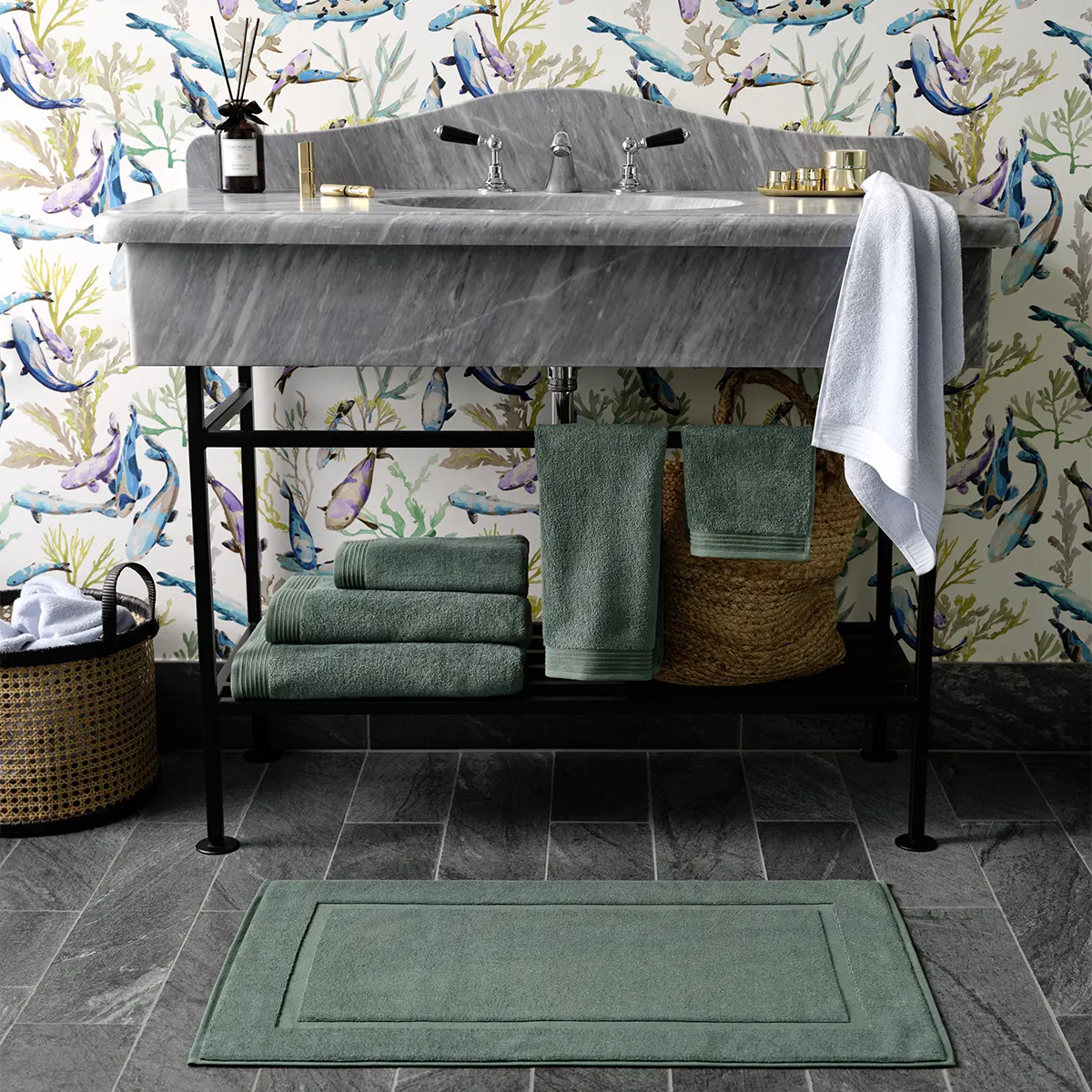 schlossberg-frottier-coshmere-thyme-badezimmer-1200x1200