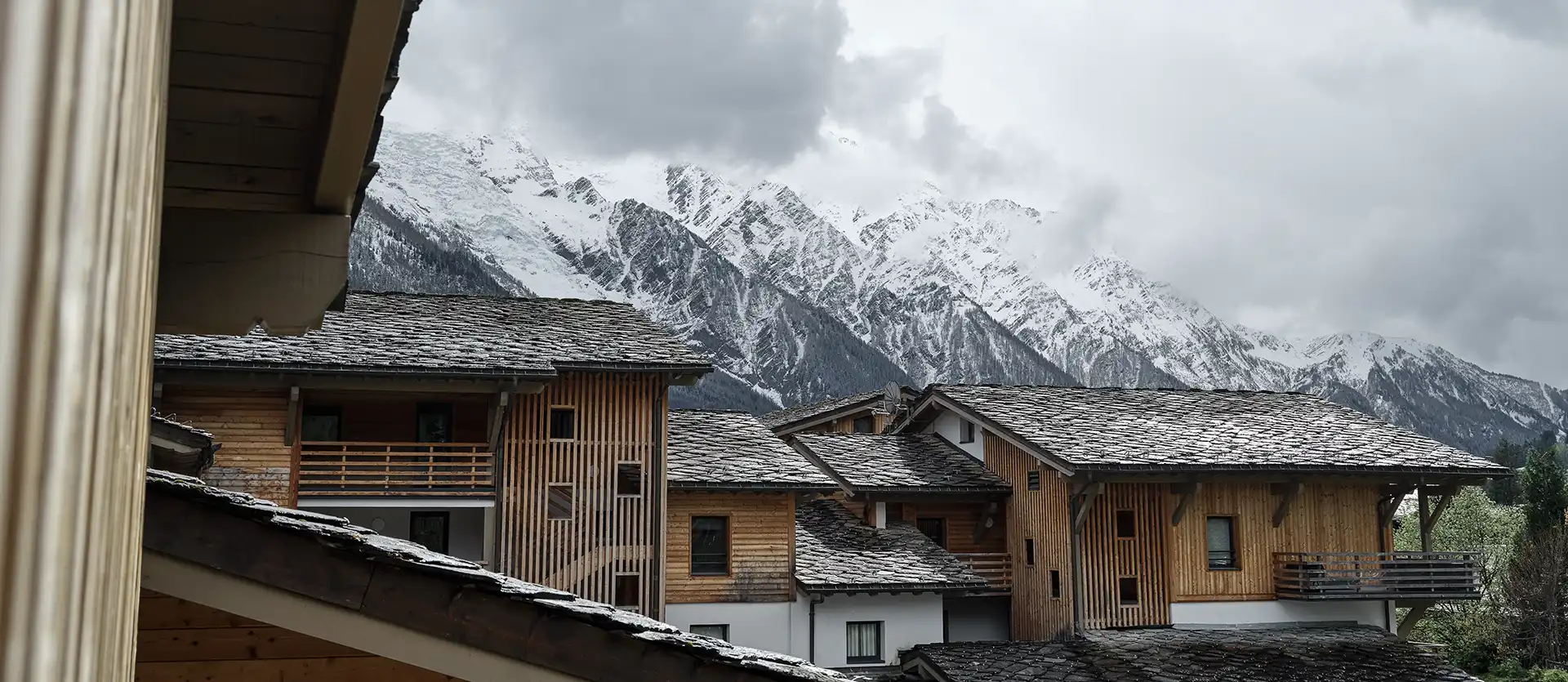 schlossberg-mood-alpineliving-dorf-1920x835 schlossberg-mood-alpineliving-dorf-1920x835